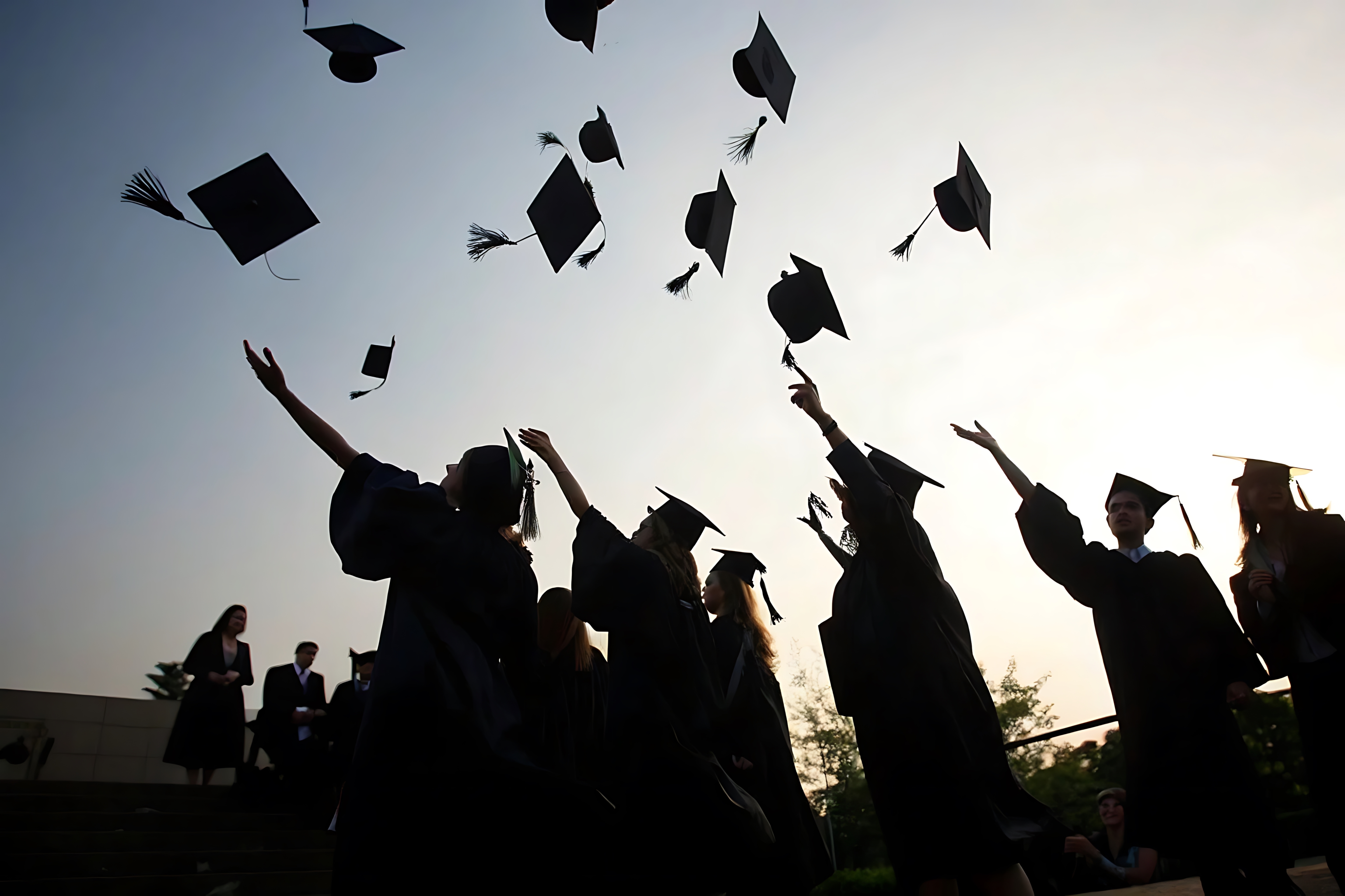 جامعة الريادة الأهلية – درنة تطلق استبانة لقياس رضا الخريجين وفق متطلبات سوق العمل